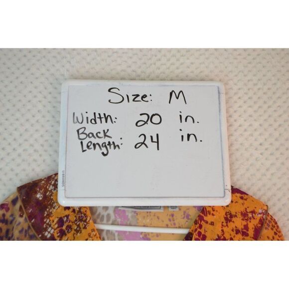 Simonton Says Women's Medium Pink Animal Print Ruffled Short Sleeve Blouse - Picture 9 of 12